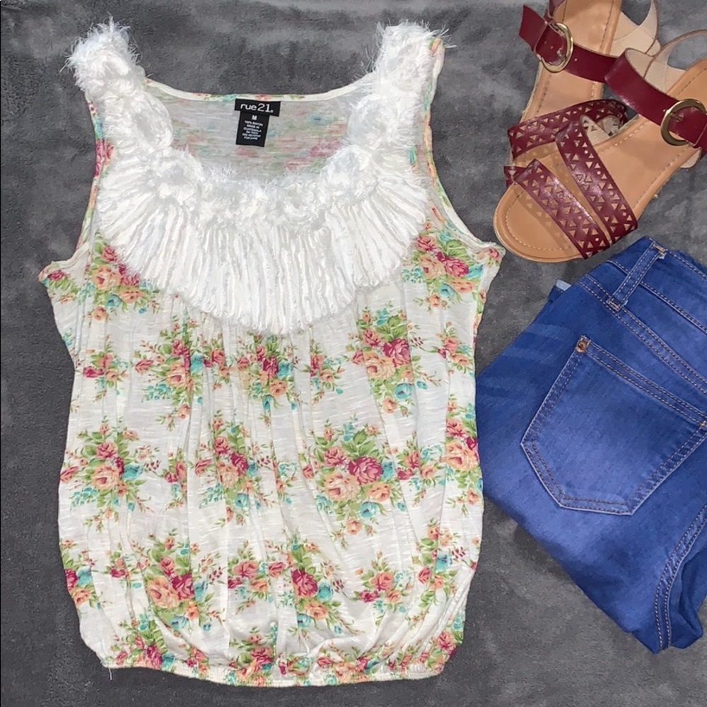 Rue 21 top